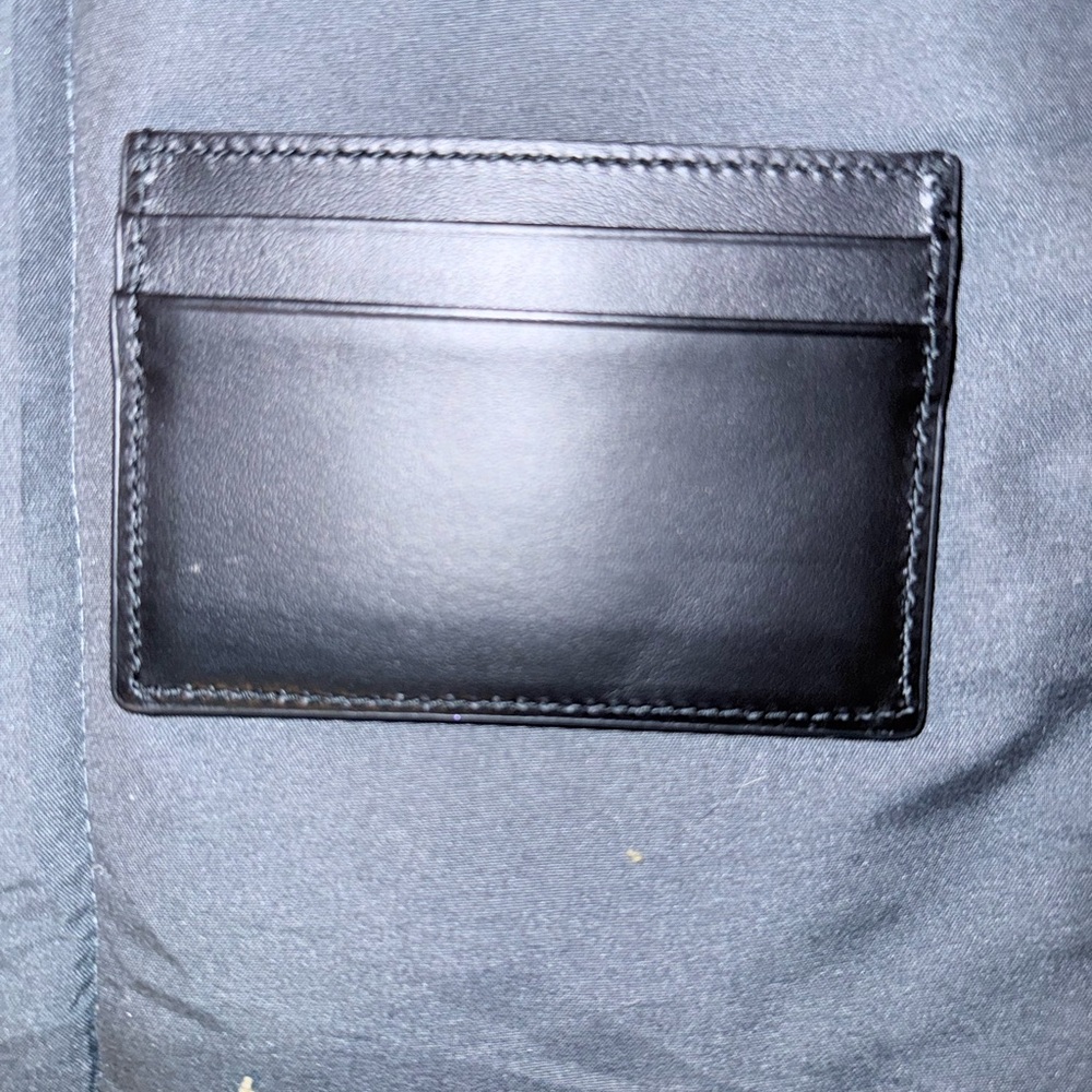 Gucci Black Leather Card Holder - Picture 2 of 4